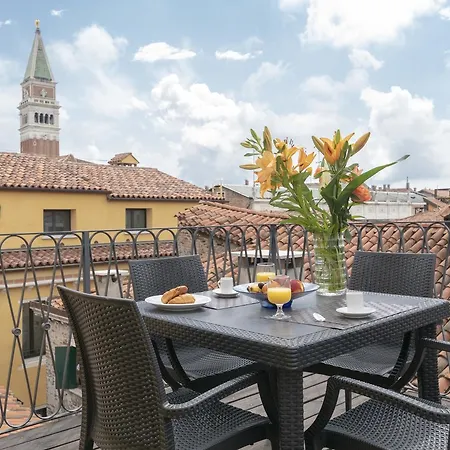Ve.N.I.Ce Cera San Marco Terrace Apartamento Veneza Exterior foto